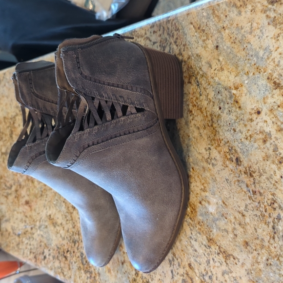 Booties - Picture 2 of 4